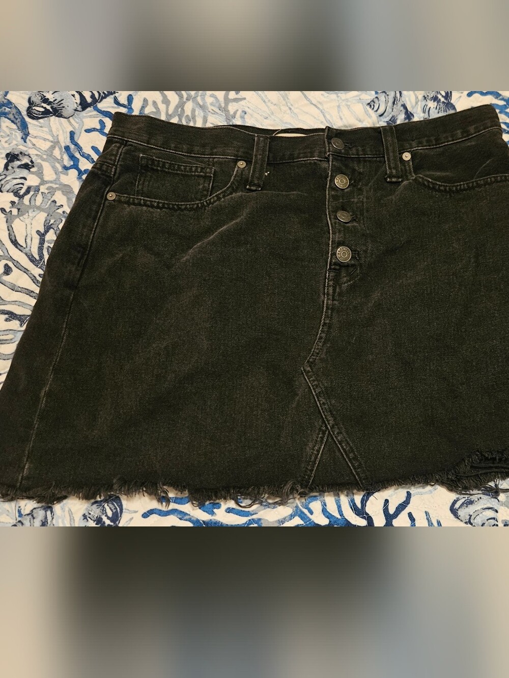 Madewell Black Denim Skirt with Subtle Stitching